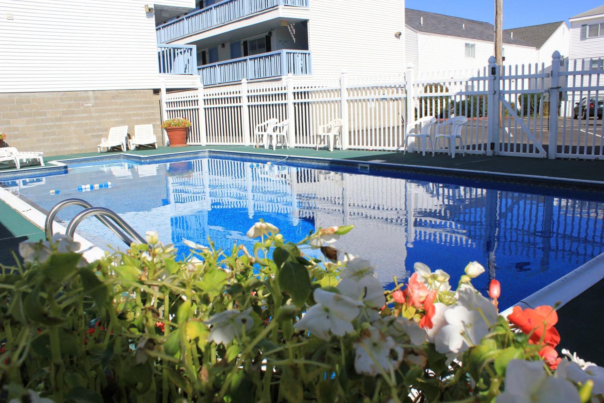 Motel Flagship Motorcourt à Hampton Extérieur photo